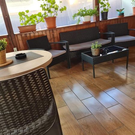 Tranzitbeds*** Aparthotel Bukarest Kültér fotó