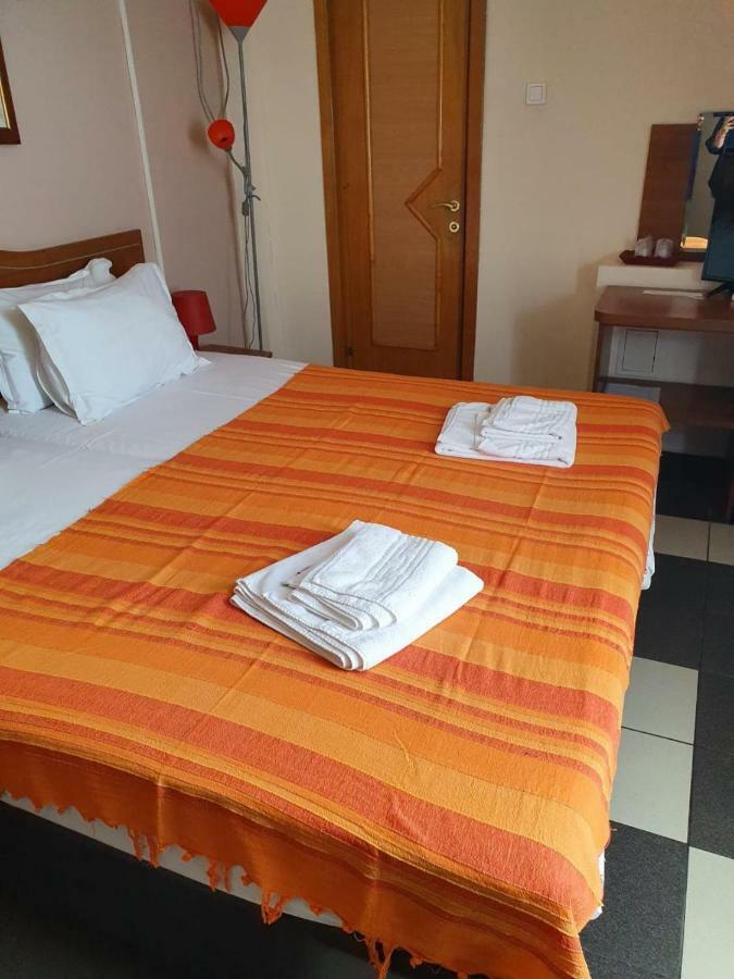 Tranzitbeds*** Aparthotel Bukarest Kültér fotó