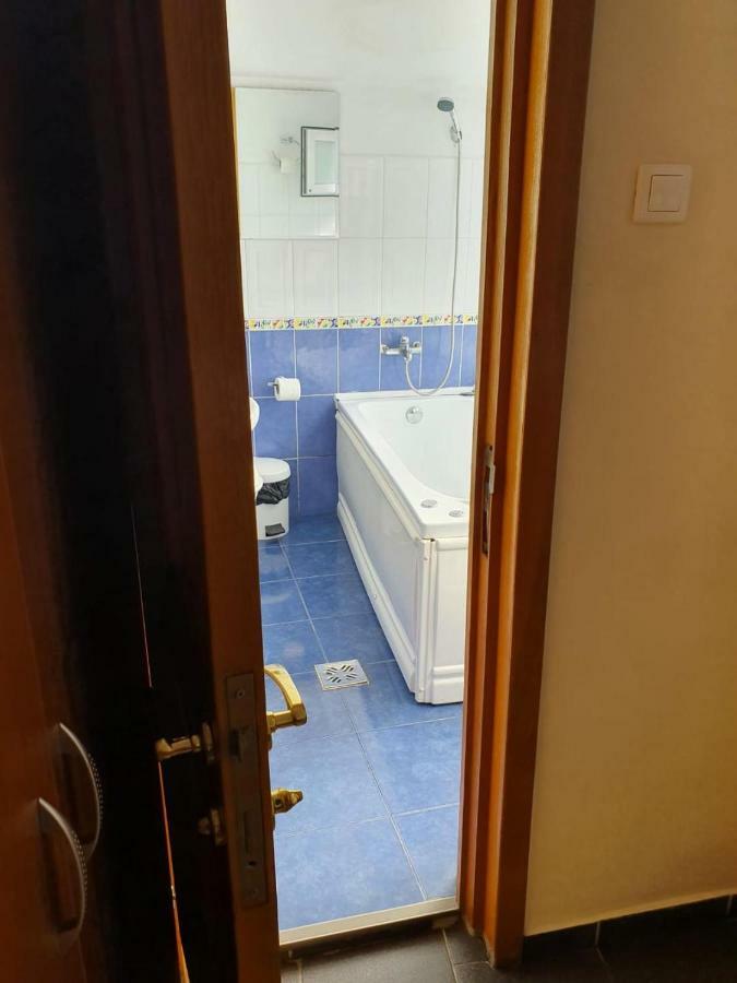 Tranzitbeds*** Aparthotel Bukarest Kültér fotó